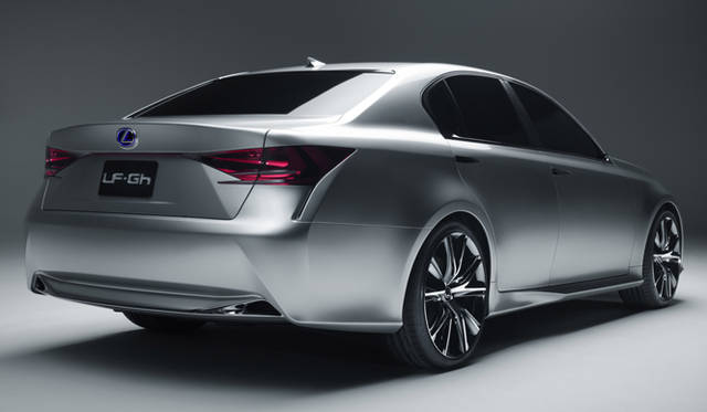 <strong>LEXUS LF-Gh｜レクサス LF-Gh</strong>