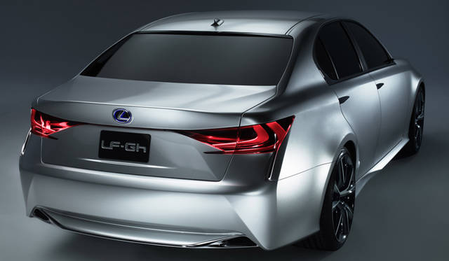 <strong>LEXUS LF-Gh｜レクサス LF-Gh</strong>