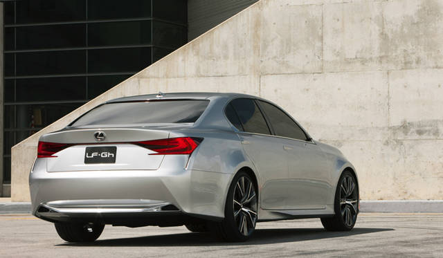 <strong>LEXUS LF-Gh｜レクサス LF-Gh</strong>
