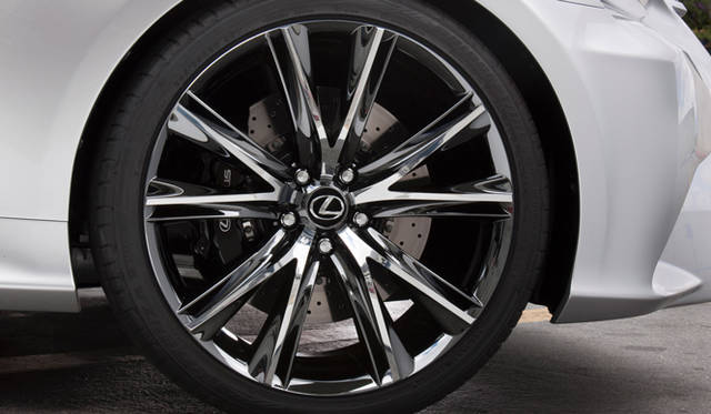 <strong>LEXUS LF-Gh｜レクサス LF-Gh</strong>