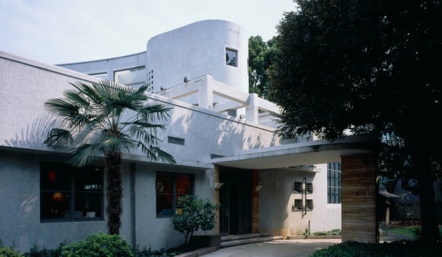 <strong>Trends of Re-creation｜レクリエーション施設の動向を探る</strong>　原美術館