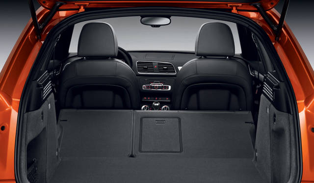 <strong>Audi Q3｜アウディ Q3</strong>