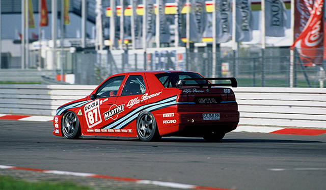 <strong>Alfa Romeo MiTo Special Edition｜アルファ ロメオ ミト スペシャルエディション</strong>　155 2.5 V6 TI DTM