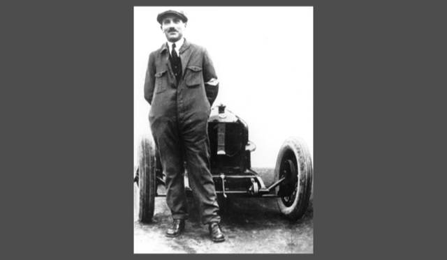 <strong>Alfa Romeo MiTo Special Edition｜アルファ ロメオ ミト スペシャルエディション</strong>　ヴィットリオ・ヤーノ