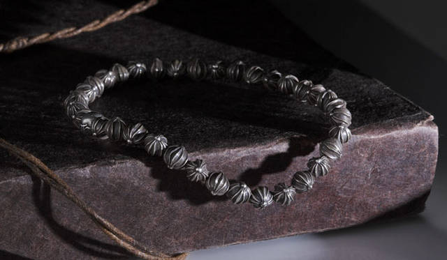 <strong>CHROME HEARTS｜クロムハーツ</strong>　シルバー（BEAD 6MM）16万4850円