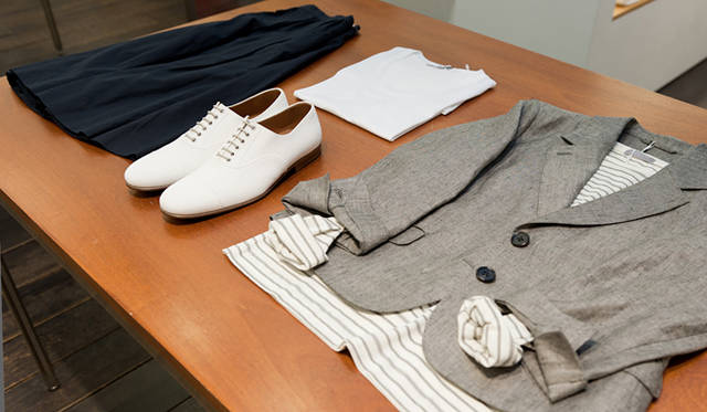 <strong>MARGARET HOWELL｜マーガレット・ハウエル</strong>　『マーガレット・ハウエル 神南』ウィメンズのディスプレイ。