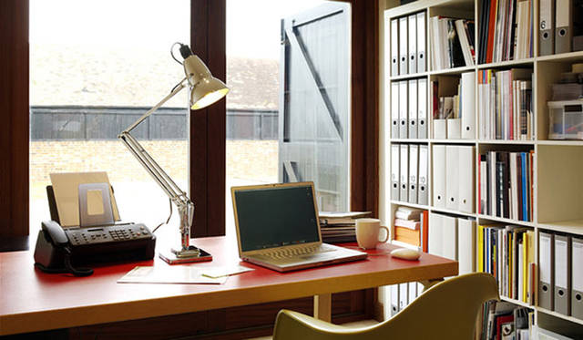 <strong>LIVING MOTIF｜リビング・モティーフ</strong>　Original 1227