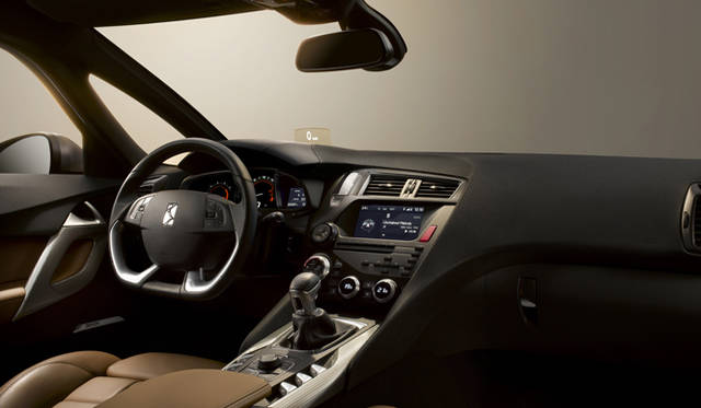 <strong>CITROEN DS5｜シトロエン DS5</strong>