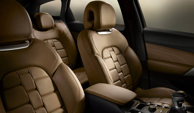 <strong>CITROEN DS5｜シトロエン DS5</strong>