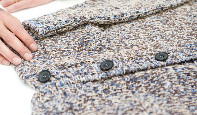 <strong>DESIGNWORKS｜デザインワークス</strong>　ニットカーディガン3万9900円（ヌール）