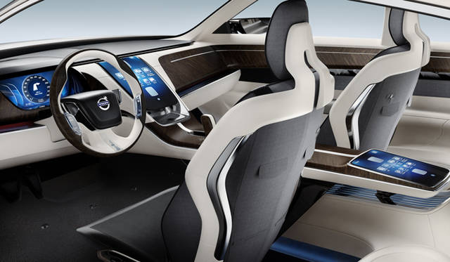 <strong>VOLVO Concept Universe｜ボルボ コンセプト ユニバース</strong>