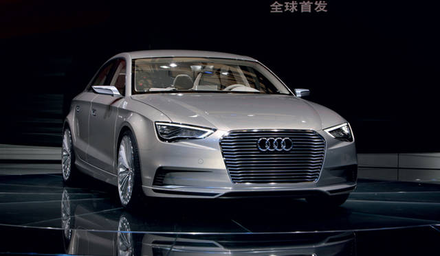 <strong>Audi A3 e-tron｜アウディ A3 e-tron</strong>　上海オートショーでのワールドプレミア。