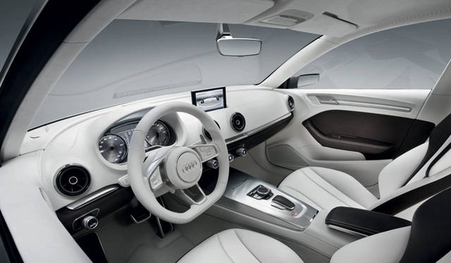 <strong>Audi A3 e-tron｜アウディ A3 e-tron</strong>