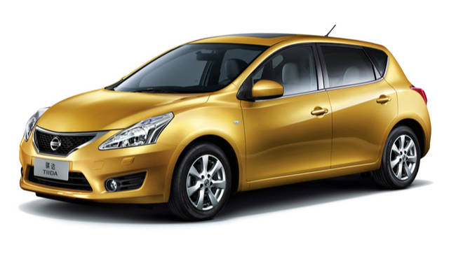 <strong>NISSAN TIDA｜日産 ティーダ</strong>