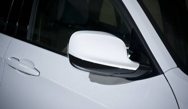 <strong>BMW X1 M sport package│ビー･エム･ダブリュー X1 Mスポーツ パッケージ</strong>