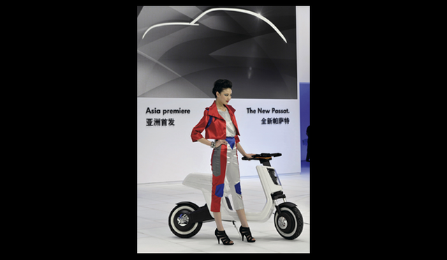 <strong>Volkswagen E-Scooter｜フォルクスワーゲン Eスクーター</strong>