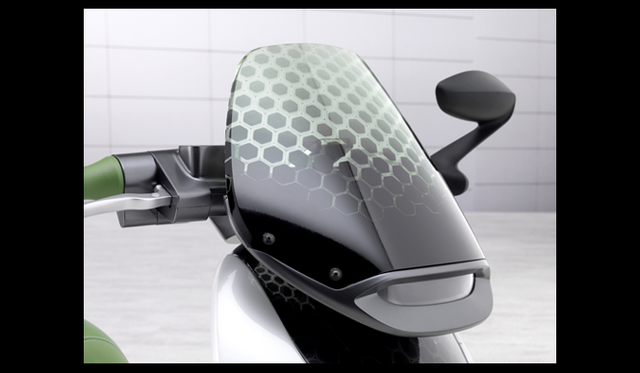<strong>SMART E Scooter｜スマート Eスクーター</strong>
