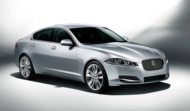<strong>Jaguar XF｜ジャガー XF</strong>