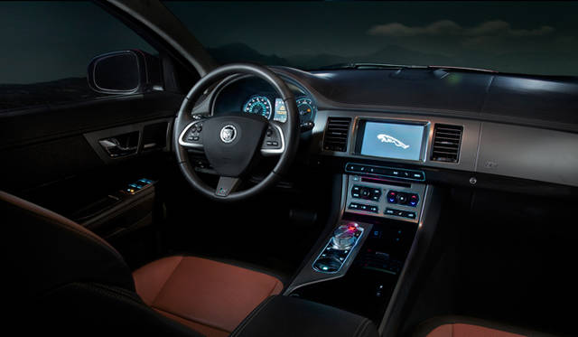 <strong>Jaguar XFR｜ジャガー XFR</strong>