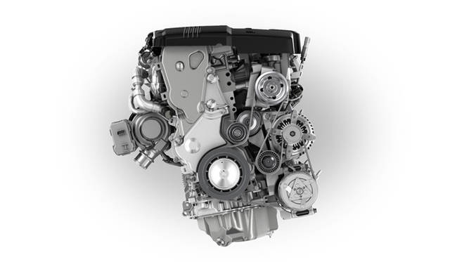 <strong>Jaguar XF｜ジャガー XF</strong>　XFにあらたに採用された2.2リッターターボディーゼルエンジン。