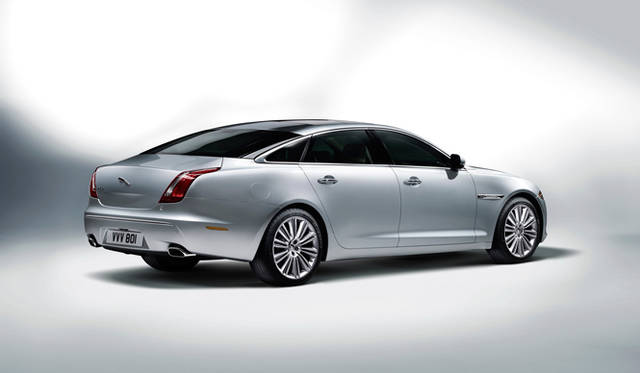 <strong>Jaguar XJ｜ジャガー XJ</strong>