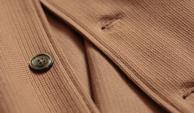 <strong>ESTNATION｜エストネーション</strong>　ジャージージャケット3万1500円（エストネーション）