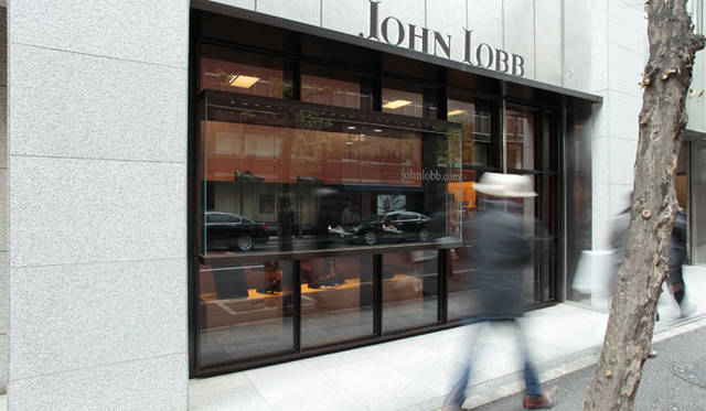 <strong>JOHN LOBB│ジョンロブ</strong>　『丸の内店』