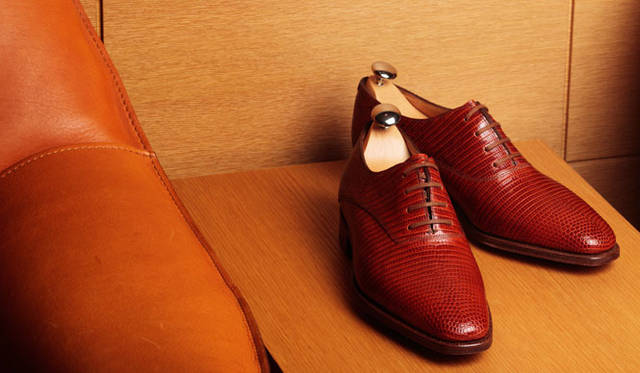<strong>JOHN LOBB│ジョンロブ</strong>　『名古屋松坂屋店』お薦めの「BEKETTS（ベケッツ）」“LIZARD GOLD”