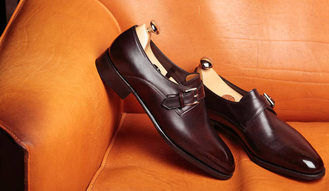 <strong>JOHN LOBB│ジョンロブ</strong>　『大阪ヒルトンプラザ店』お薦めの「REDMIRE（レドマイヤー）」“DARK BROWN MISTY CALF”