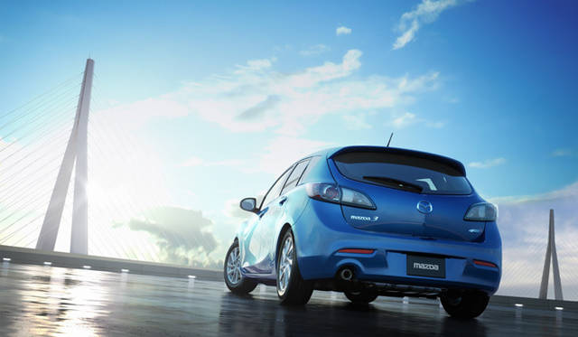 <strong>MAZDA MAZDA3｜マツダ マツダ3</strong>