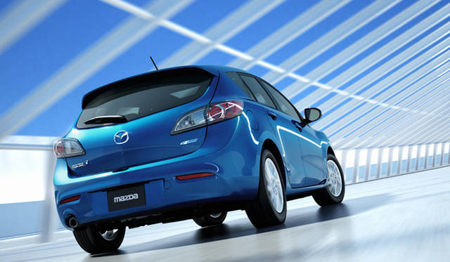 <strong>MAZDA MAZDA3｜マツダ マツダ3</strong>