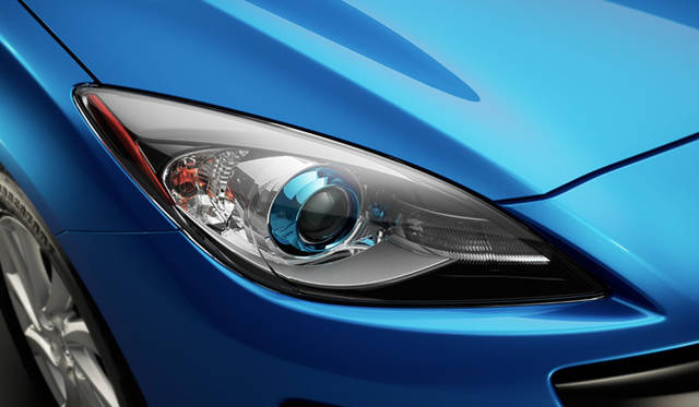 <strong>MAZDA MAZDA3｜マツダ マツダ3</strong>