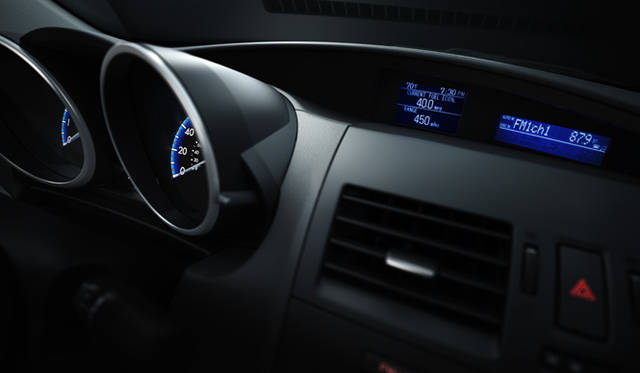 <strong>MAZDA MAZDA3｜マツダ マツダ3</strong>