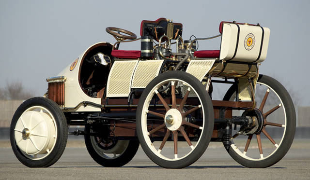 <strong>Porsche “Semper Vivus”｜ポルシェ  “Semper Vivus”</strong>