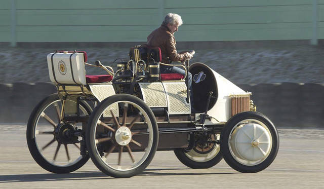 <strong>Porsche “Semper Vivus”｜ポルシェ  “Semper Vivus”</strong>