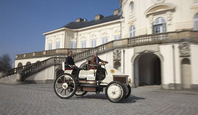<strong>Porsche “Semper Vivus”｜ポルシェ  “Semper Vivus”</strong>