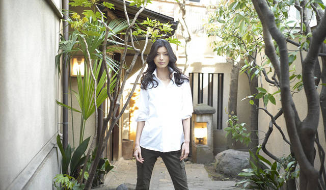 <strong>生方ななえ｜「香るジャンル」</strong>