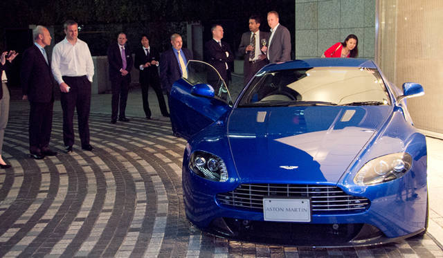 <strong>ASTON MARTIN V8 Vantage S｜アストンマーティン V8 ヴァンテージ S</strong>