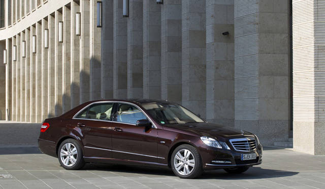 <strong>Mercedes-Benz E-class｜メルセデス・ベンツ Eクラス</strong>　E 350 ブルーエフィシエンシー
