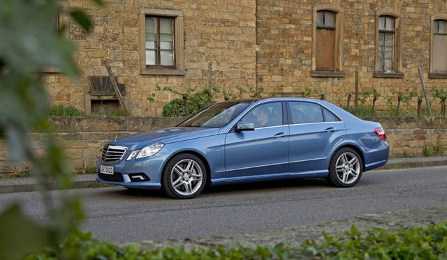 <strong>Mercedes-Benz E-class｜メルセデス・ベンツ Eクラス</strong>　E 500 ブルーエフィシエンシー