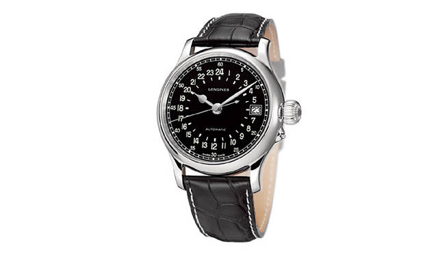 <strong>LONGINES｜ロンジン</strong>　24時間ダイヤルを採用。24時間を記した漆黒の文字盤に洋梨型時針、リーフ型分針、カウンターウェイトつき秒針、さらにプッシュボタンで開くケースの裏蓋など、複刻モデルならではの仕様。「ロンジン トゥエンティフォーアワーズ」37万8000円（予価）。8月発売予定。
