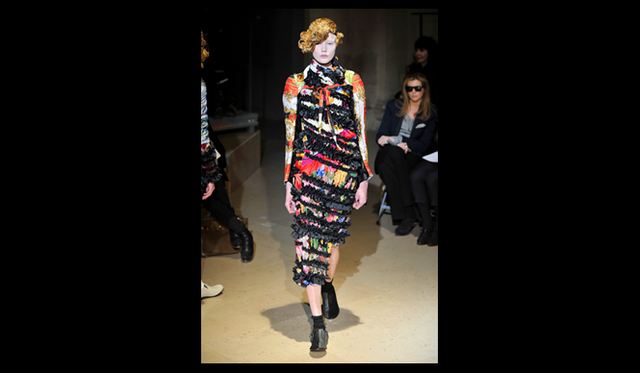 <strong>COMME des GARÇONS｜コム デ ギャルソン</strong> 2011年秋冬コレクション速報 