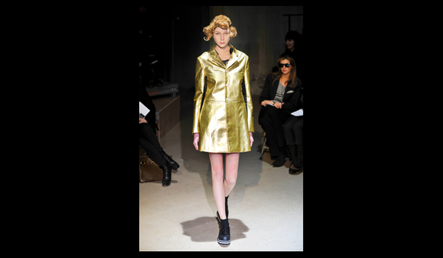 <strong>COMME des GARÇONS｜コム デ ギャルソン</strong> 2011年秋冬コレクション速報 