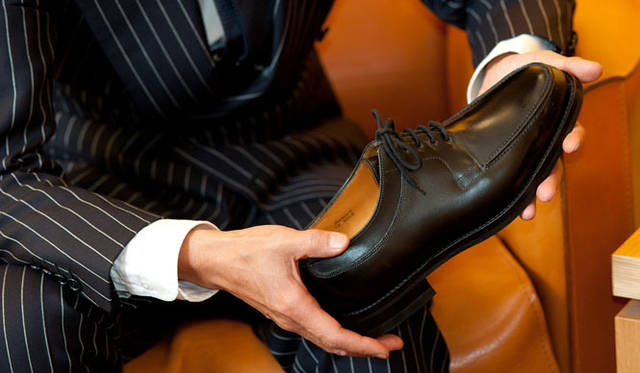 <strong>JOHN LOBB│ジョンロブ</strong>　モデル「BARROS（バロス）」 19万9500円 
