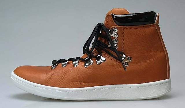 <strong>WHITE FLAG’S｜ホワイトフラッグス</strong>　モデル「Pablo」