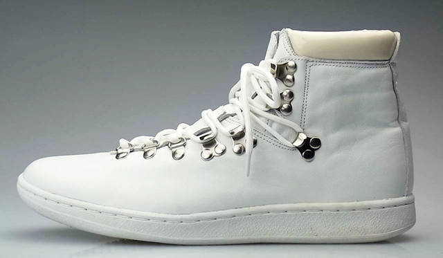 <strong>WHITE FLAG’S｜ホワイトフラッグス</strong>　モデル「Pablo」