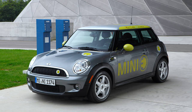 <strong>MINI E｜ミニ E</strong>