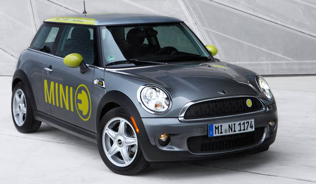 <strong>MINI E｜ミニ E</strong>