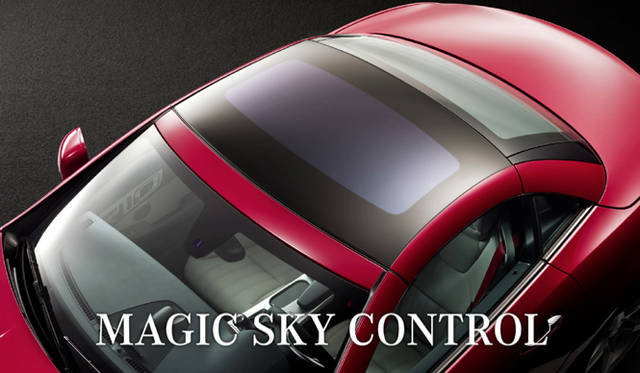 <strong>Mercedes-Benz SLK Class｜メルセデス・ベンツ SLKクラス</strong>