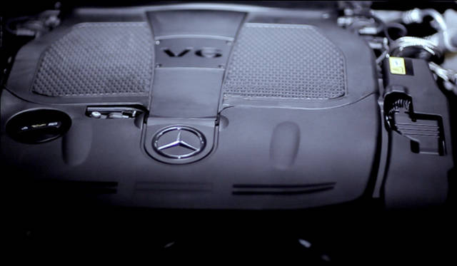 <strong>Mercedes-Benz SLK Class｜メルセデス・ベンツ SLKクラス</strong>　SLK 350 ブルーエフィシエンシーに積まれる3.5リッターV型6気筒